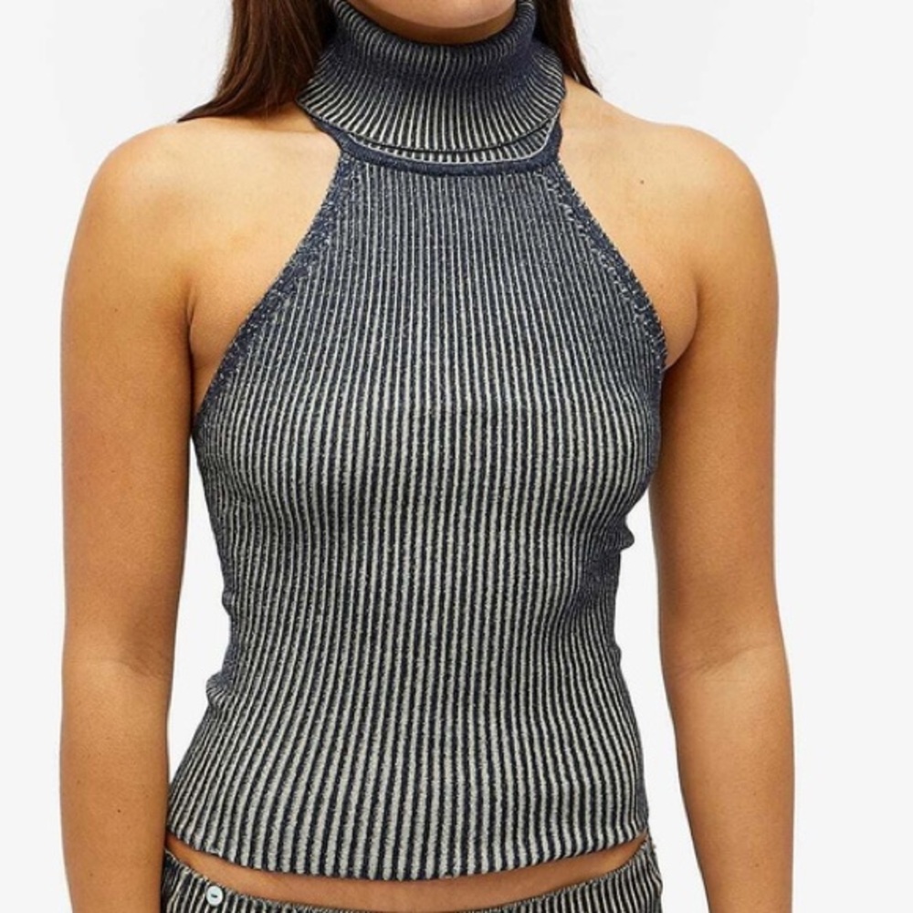 Gimaguas Ribbed Aria Halter Top Blue and Beige Small